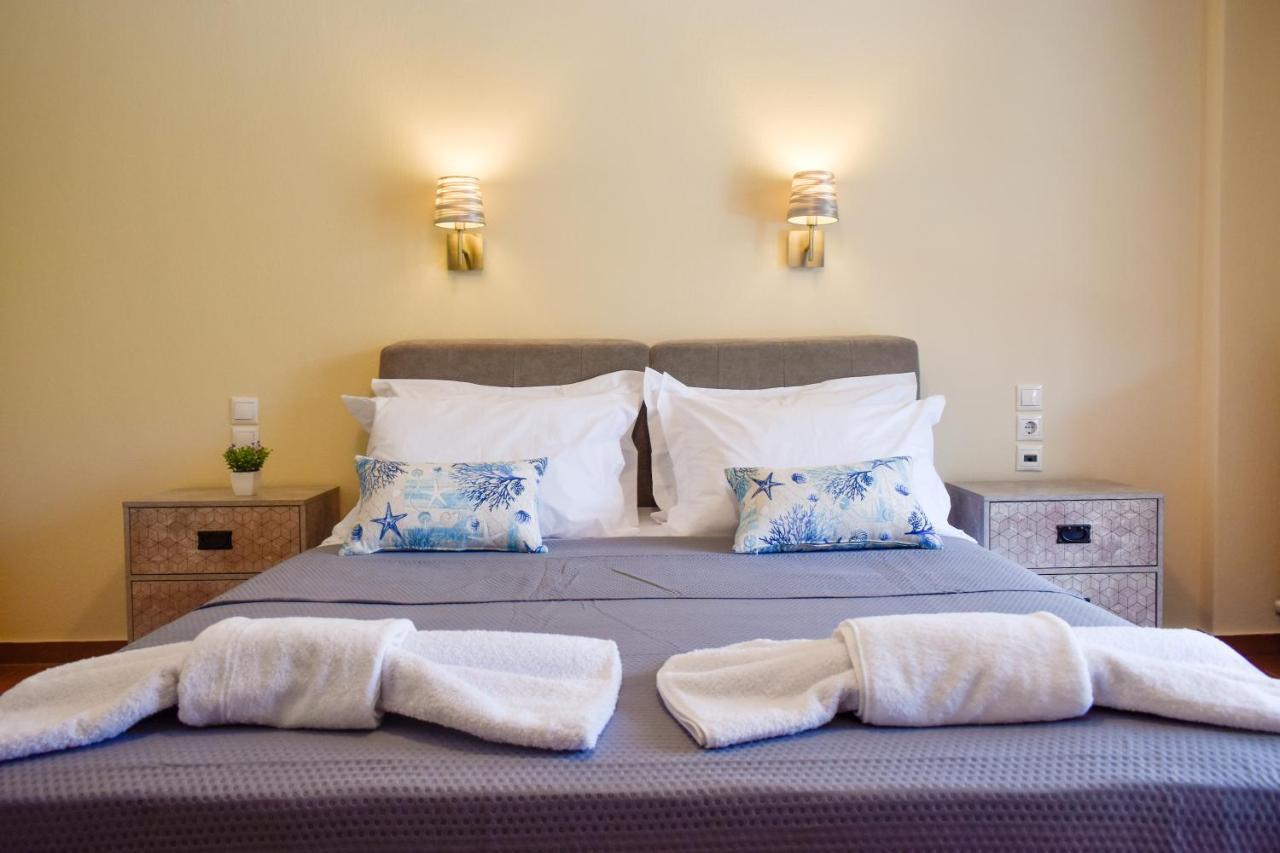 Appartamento Zoe'S Flat Megali Ammos Città di Skiathos Esterno foto