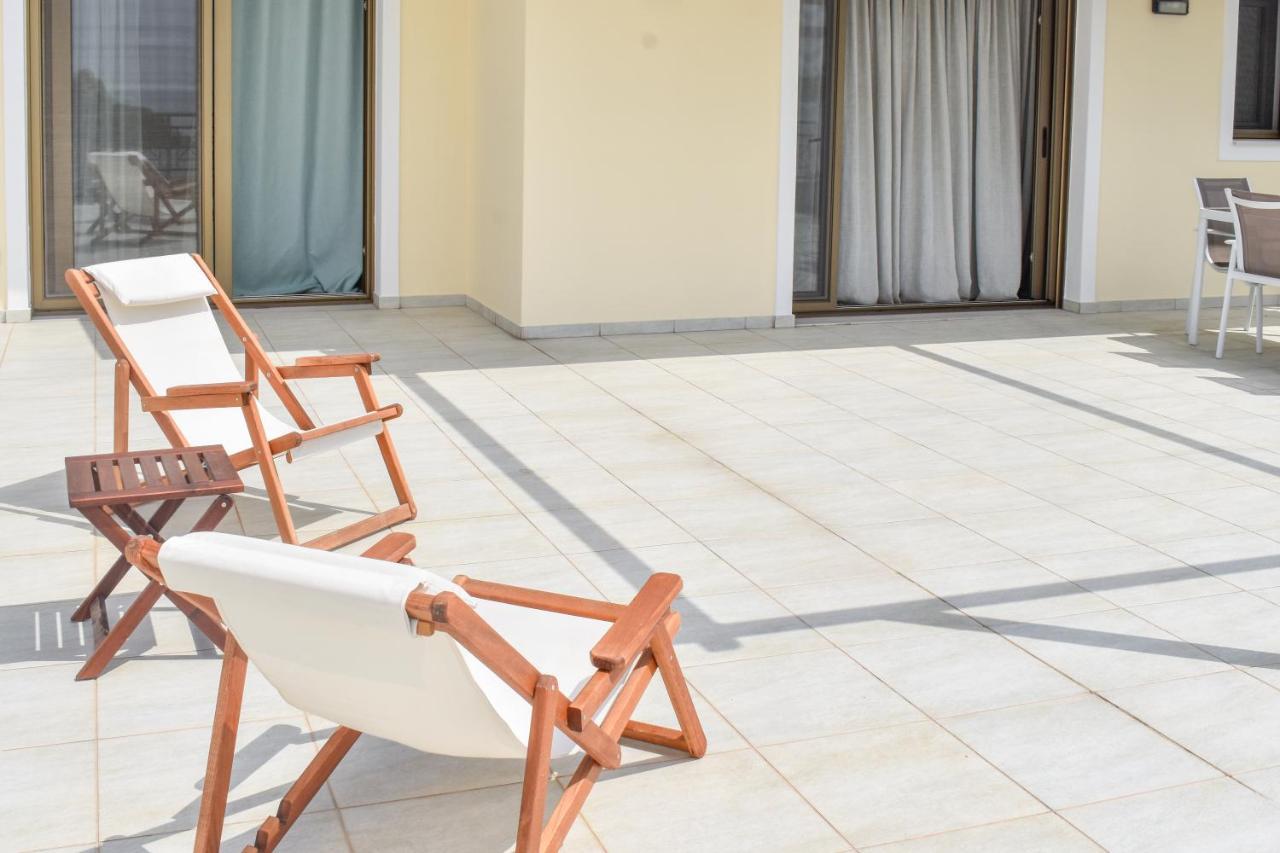 Appartamento Zoe'S Flat Megali Ammos Città di Skiathos Esterno foto
