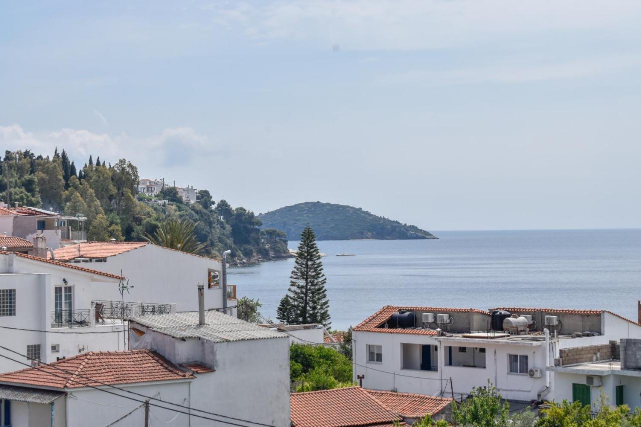 Appartamento Zoe'S Flat Megali Ammos Città di Skiathos Esterno foto
