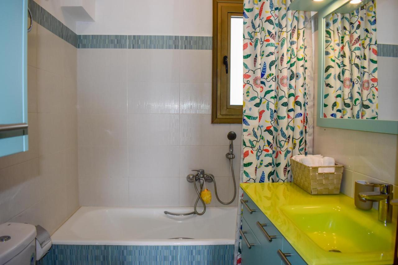Appartamento Zoe'S Flat Megali Ammos Città di Skiathos Esterno foto