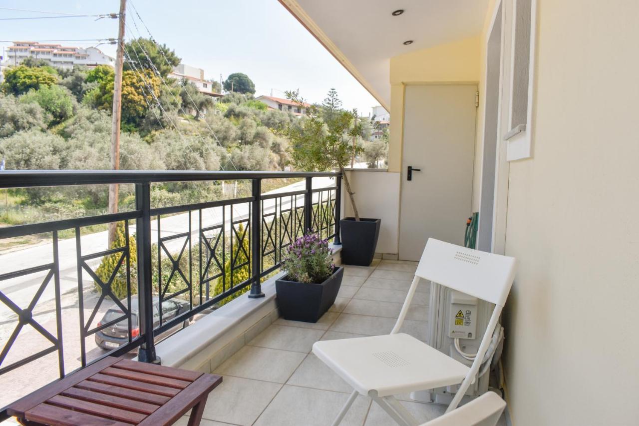 Appartamento Zoe'S Flat Megali Ammos Città di Skiathos Esterno foto