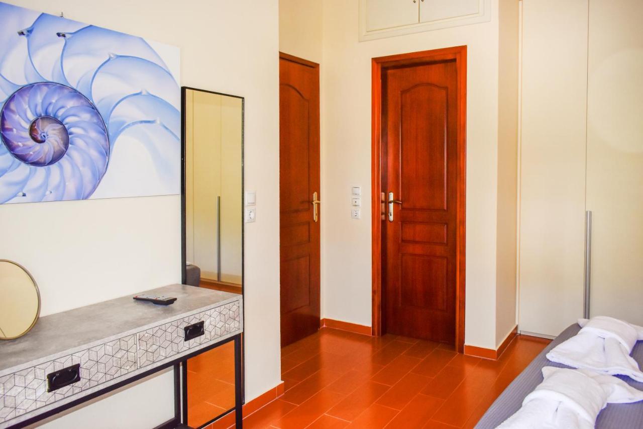 Appartamento Zoe'S Flat Megali Ammos Città di Skiathos Esterno foto